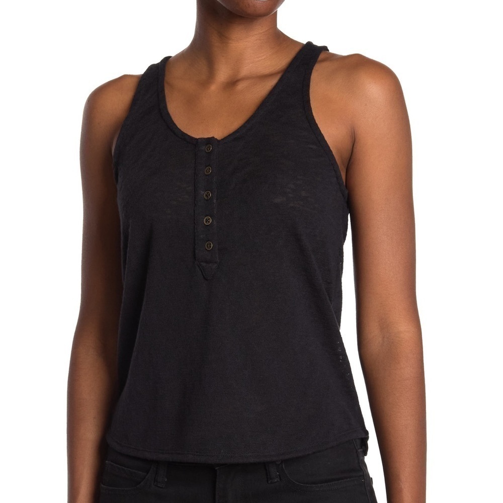 Melrose and market tank size 1X
